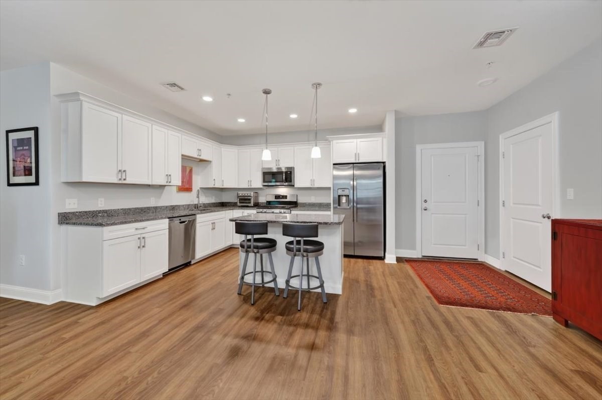 1-bed Single Family at 2 Longwood Lane # 204, Hanover