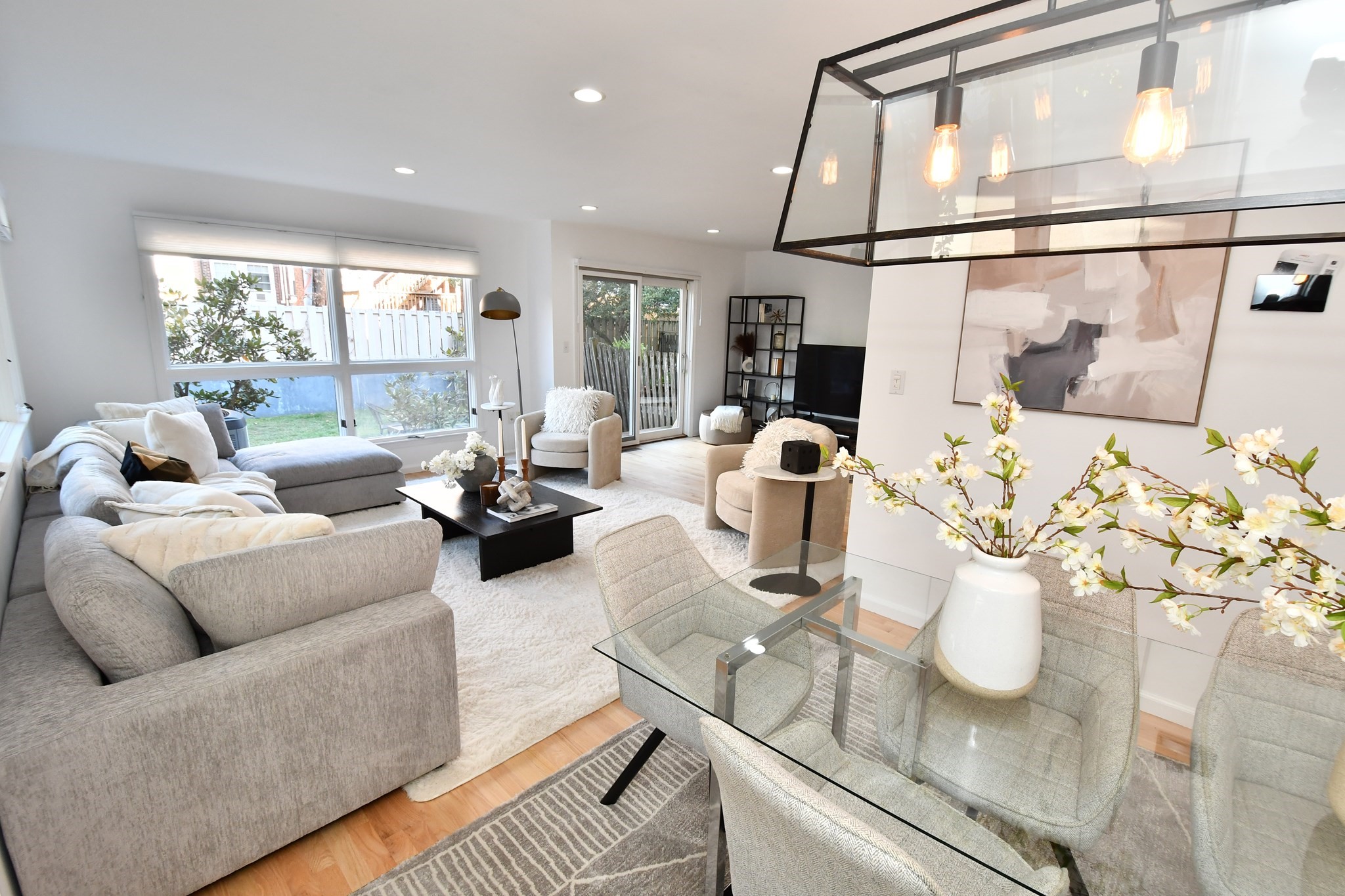 4-bed Condo at 231 Fuller St # 231, Brookline