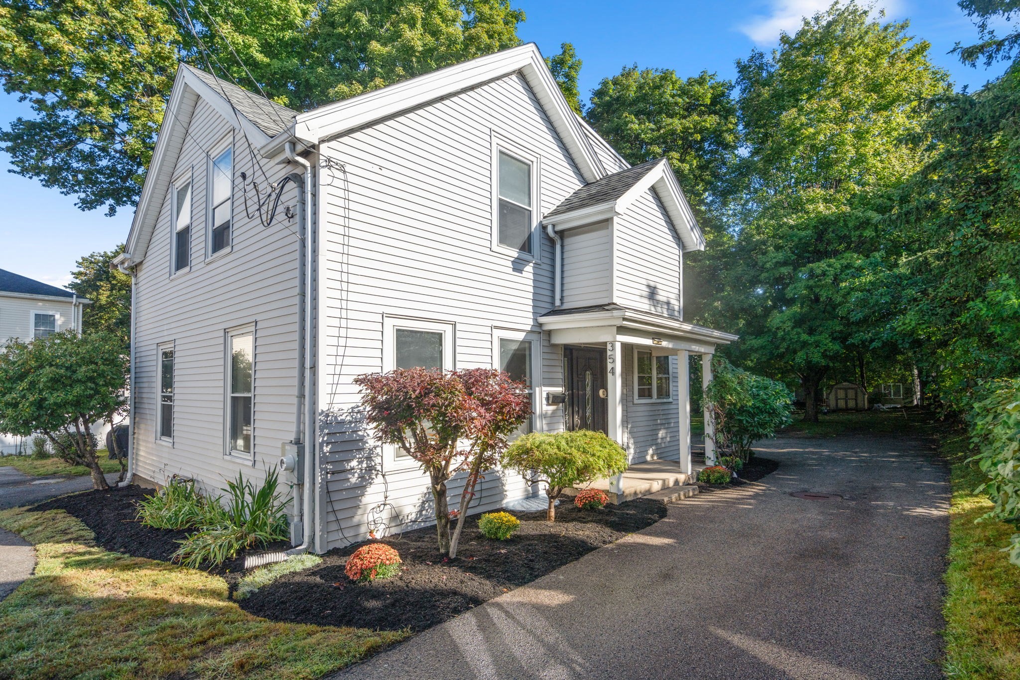 3-bed Single Family at 354 Hunnewell Street, Needham