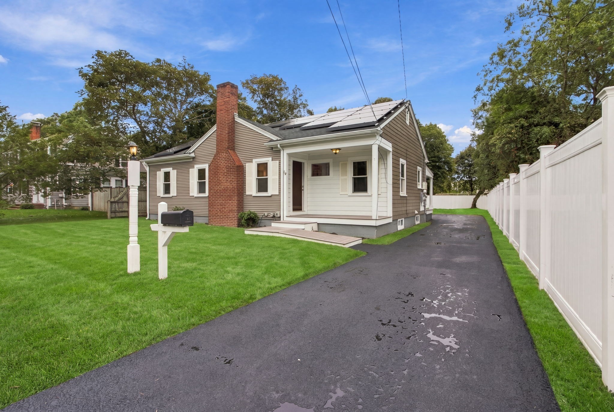 3-bed Single Family at 18 Murphy Rd, Barnstable