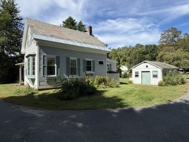 Casa Unifamiliar de 2 habitaciones en 9 East Harmony Ave, Charlemont