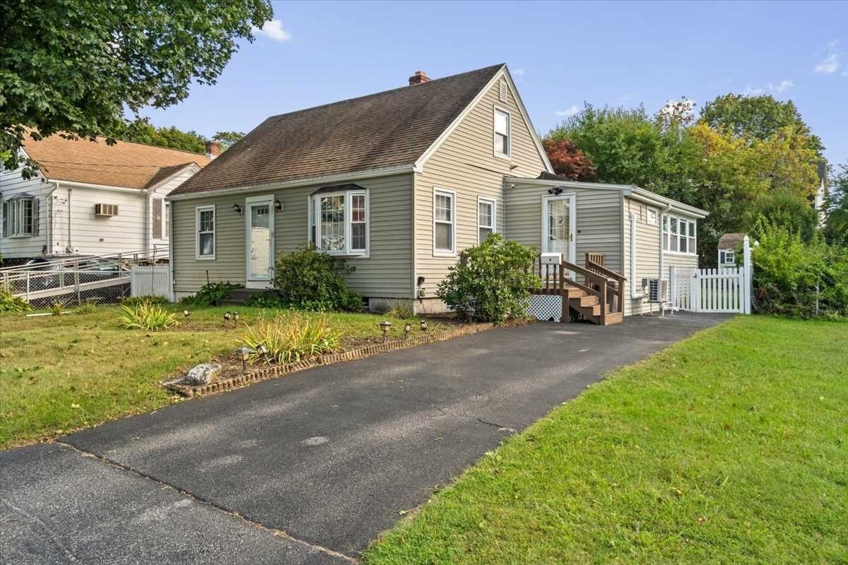 2-bed Single Family at 6 Adelle Circuit, Worcester