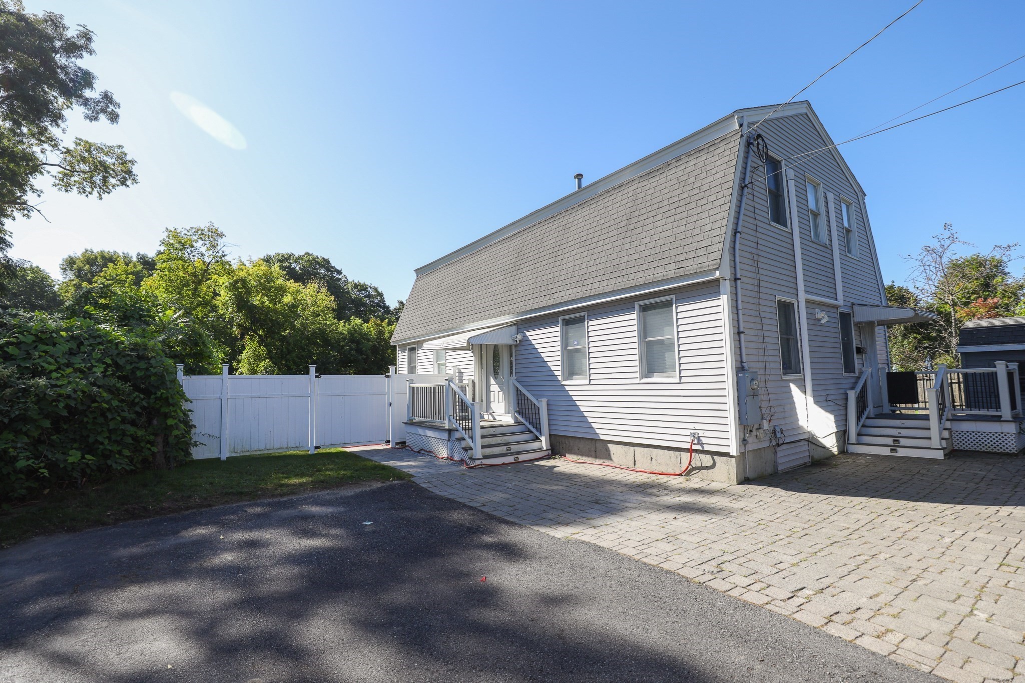 3-bed Single Family at 43 Duren Ave, Lowell