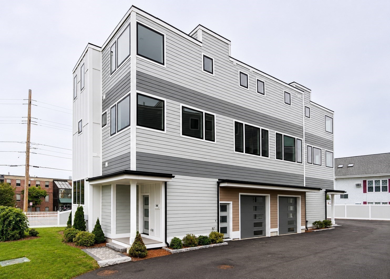 4-bed Condo at 312 Newton Street # 1, Waltham