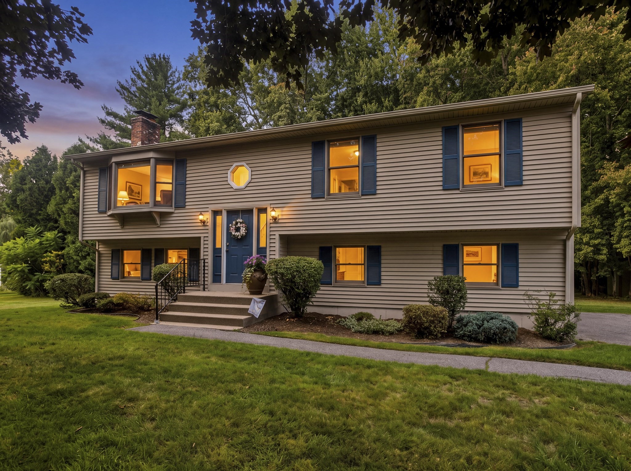 Casa Unifamiliar de 3 quartos em 5 Tamarack Ln, Agawam