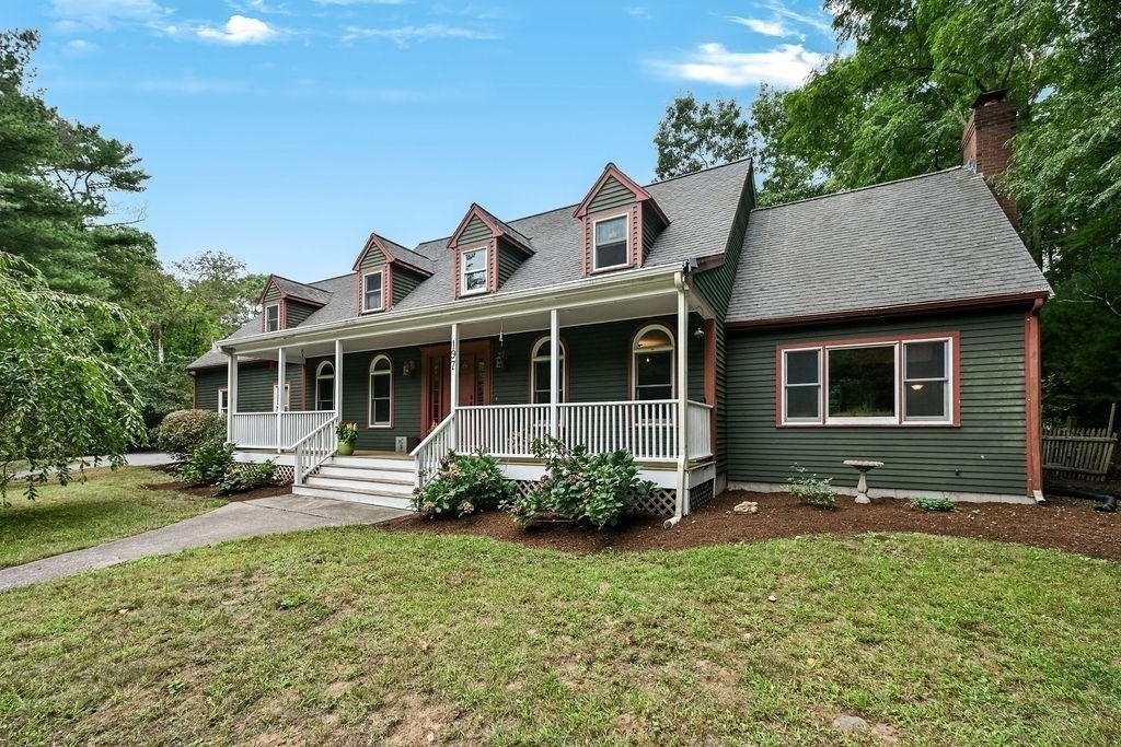 Casa Unifamiliar de 4 quartos em 197 East St, Duxbury