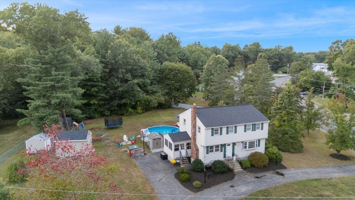 3-bed Single Family at 238 Beech St, Tewksbury