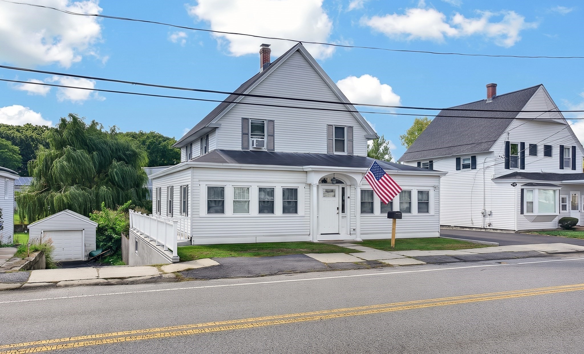 3-bed Single Family at 31 Johnson St, Leominster