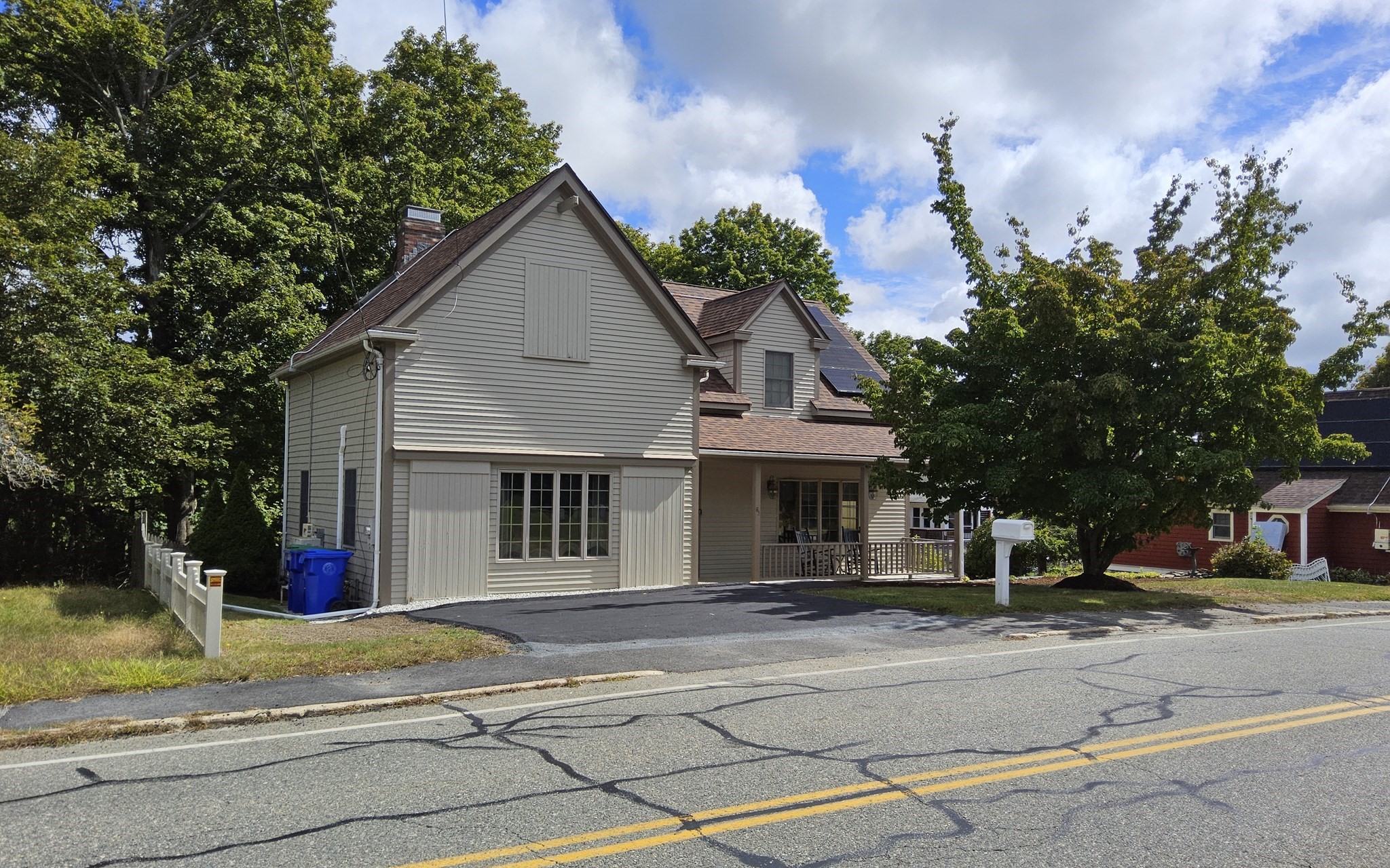 2-bed Single Family at 63 Pleasant St, Rockland