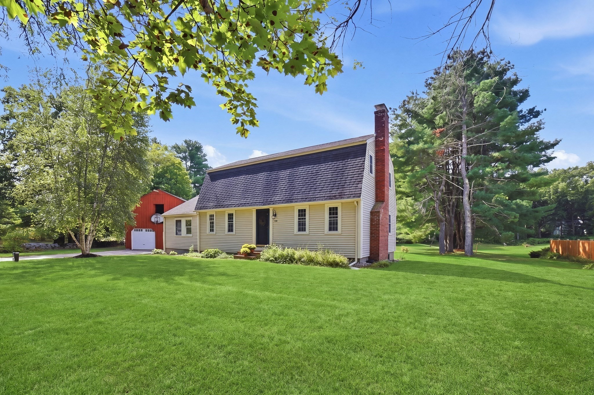 3-bed Single Family at 407 Stow Rd, Boxborough