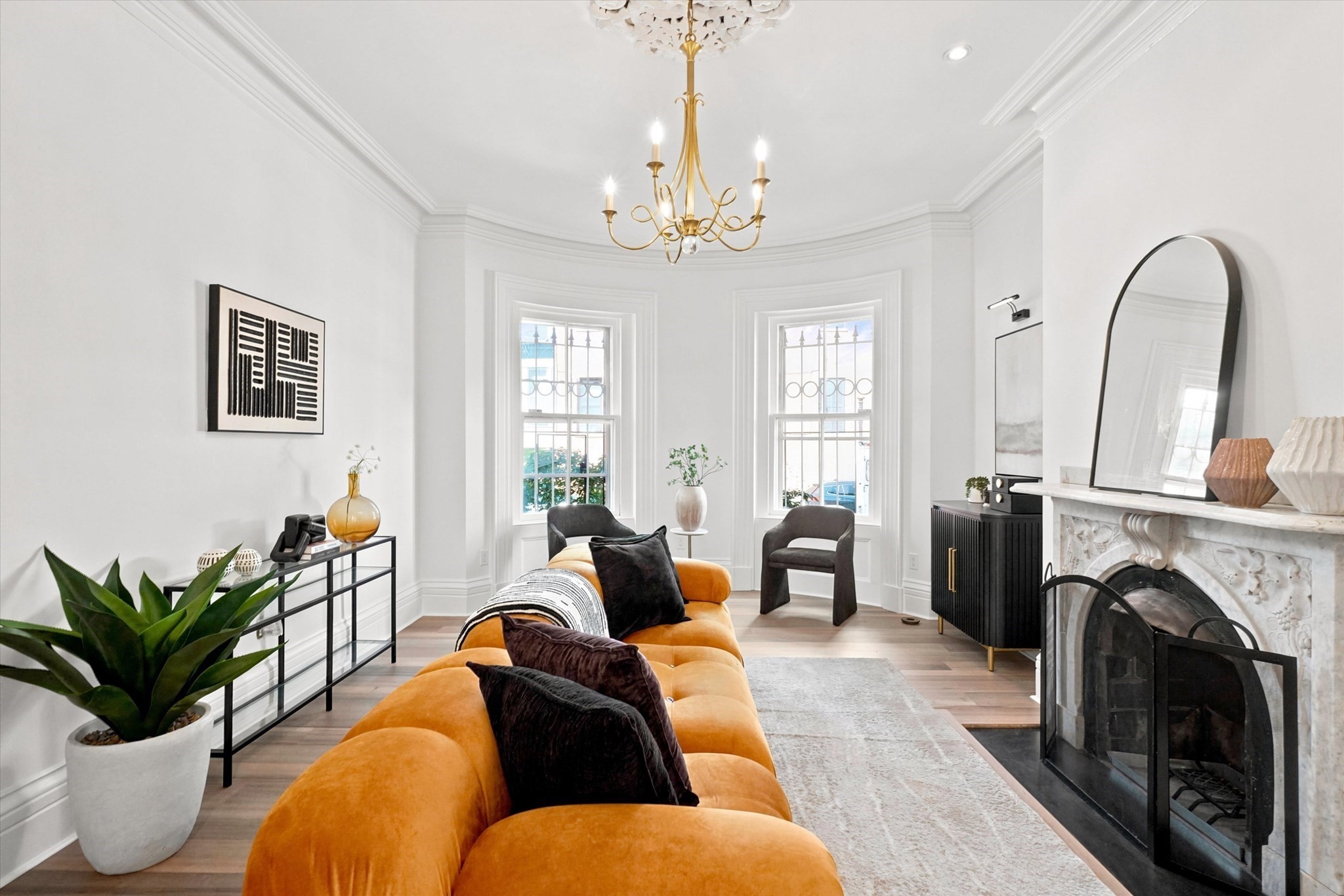 2-bed Condo at 320 Shawmut Ave # 1, Boston