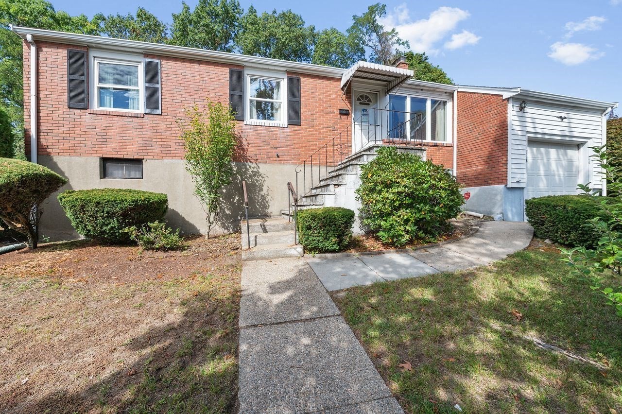 3-bed Single Family at 195 Temple Road, Waltham