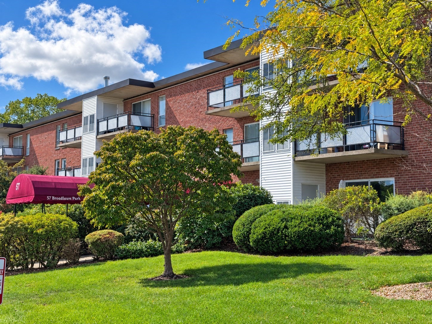 Condominio de 1 habitaciones en 57 Broadlawn Park # 3A, Boston