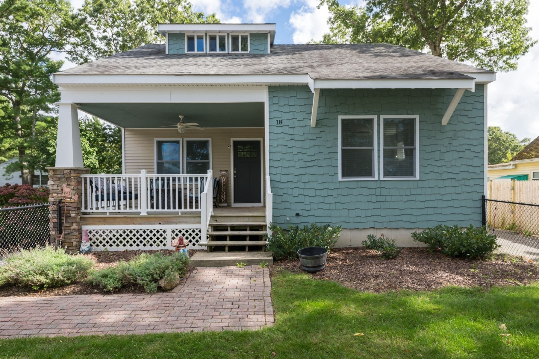 Casa Unifamiliar de 3 quartos em 18 Elmwood St, Wareham