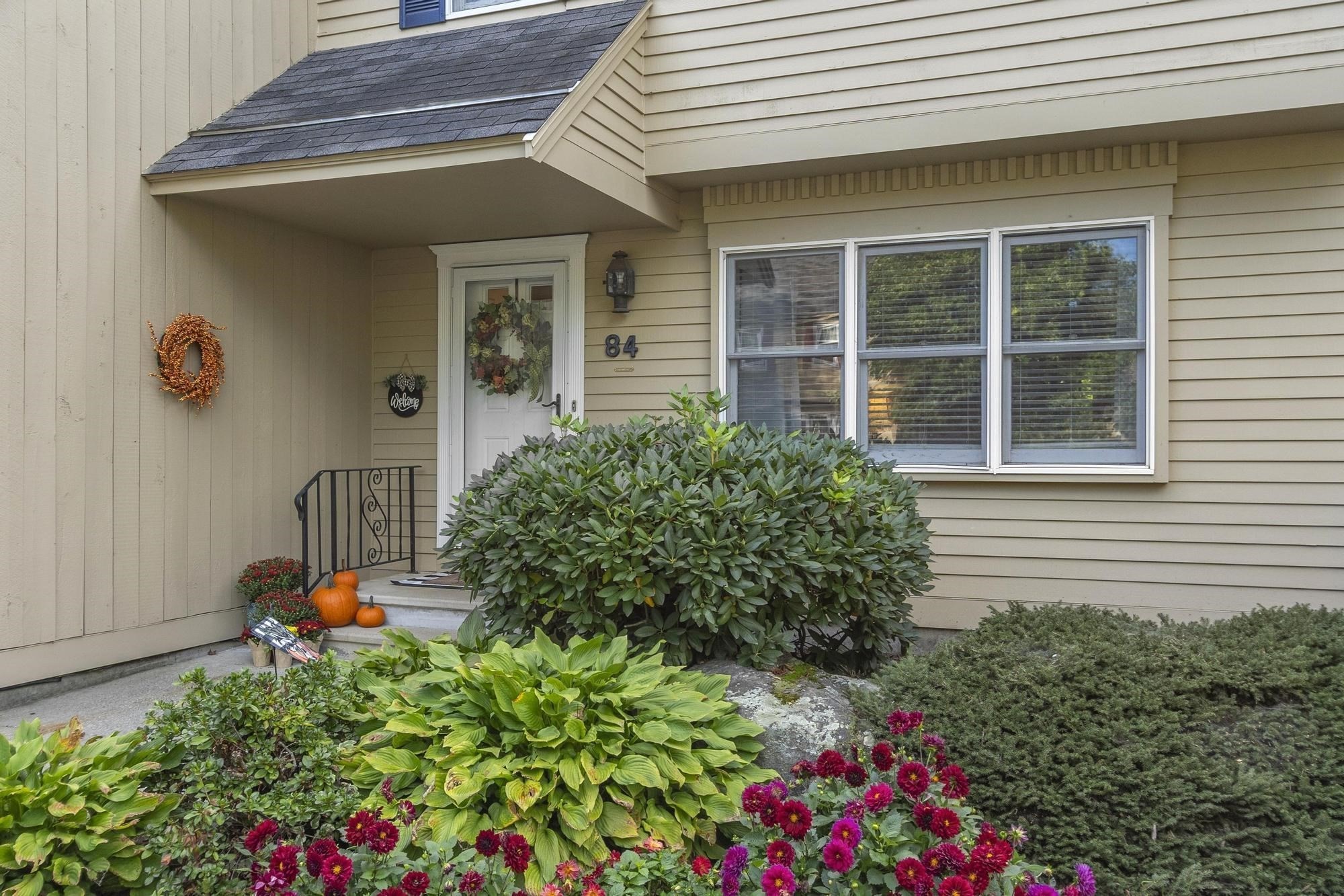 Condominio de 3 habitaciones en 84 Waterford Dr # 84, Worcester