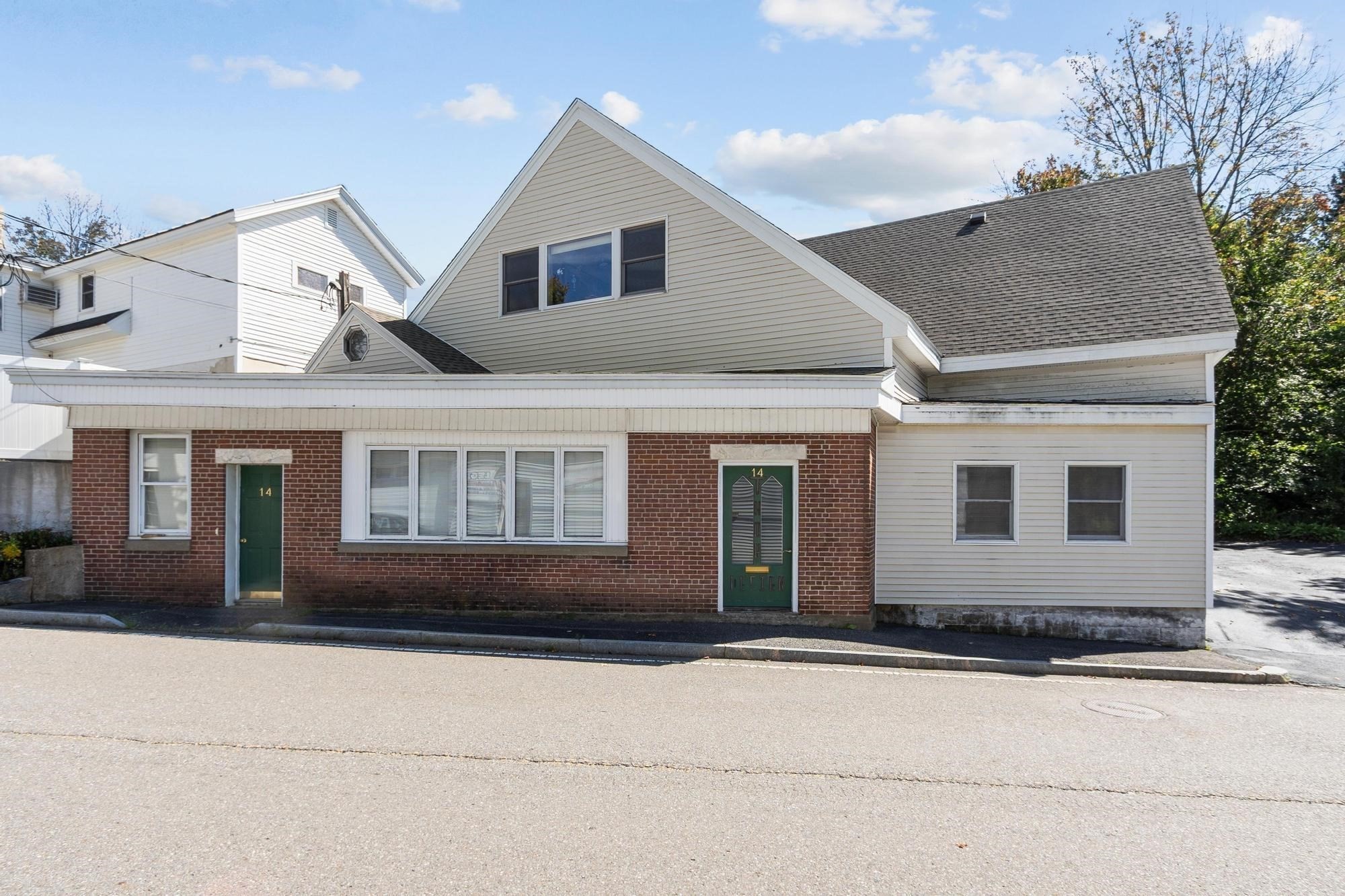 3-bed Single Family at 14 Travers St, Gardner