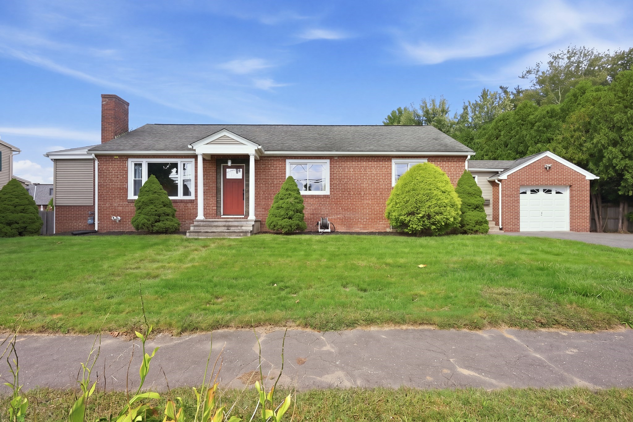 Casa Unifamiliar de 3 quartos em 105 Edward St, Agawam