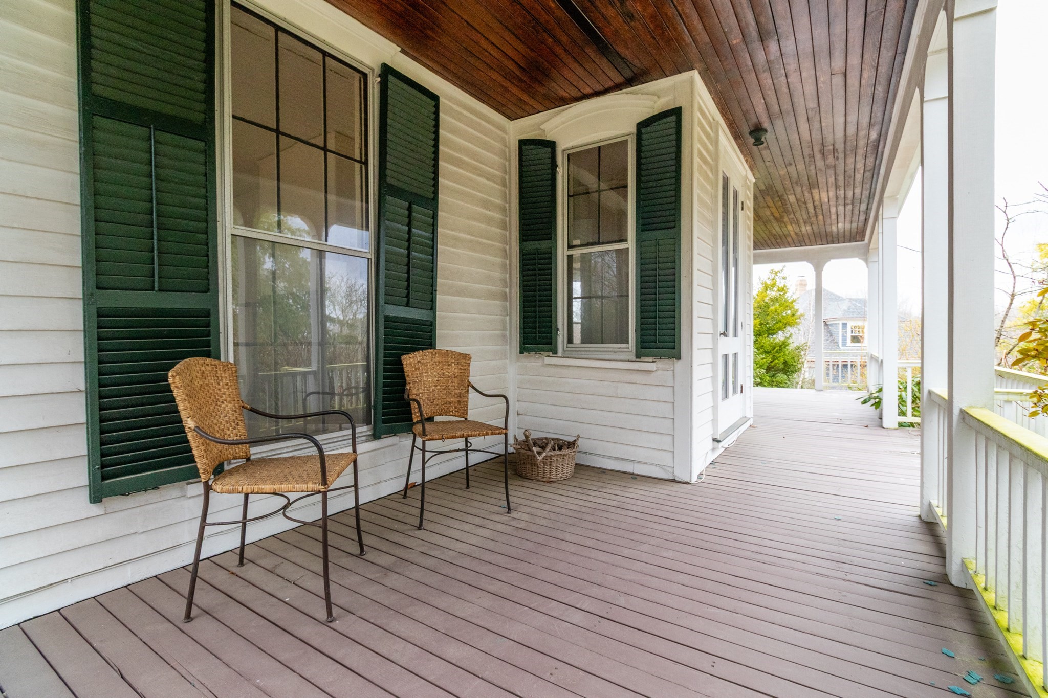 6-bed Single Family at 140 Pleasant St, Newton