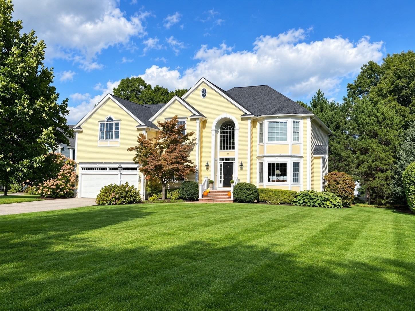 4-bed Single Family at 25 Thistle Rd, North Andover