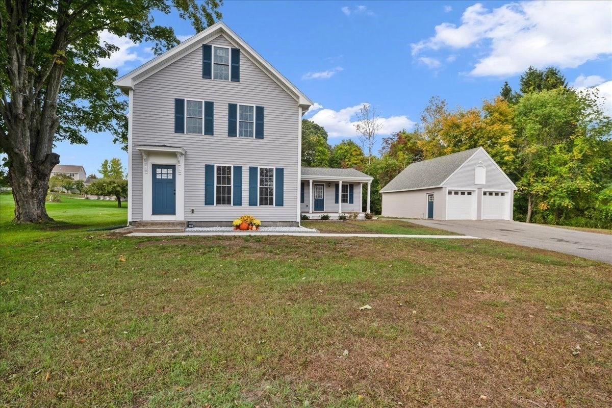 3-bed Single Family at 118 Old Groveland Rd, Haverhill