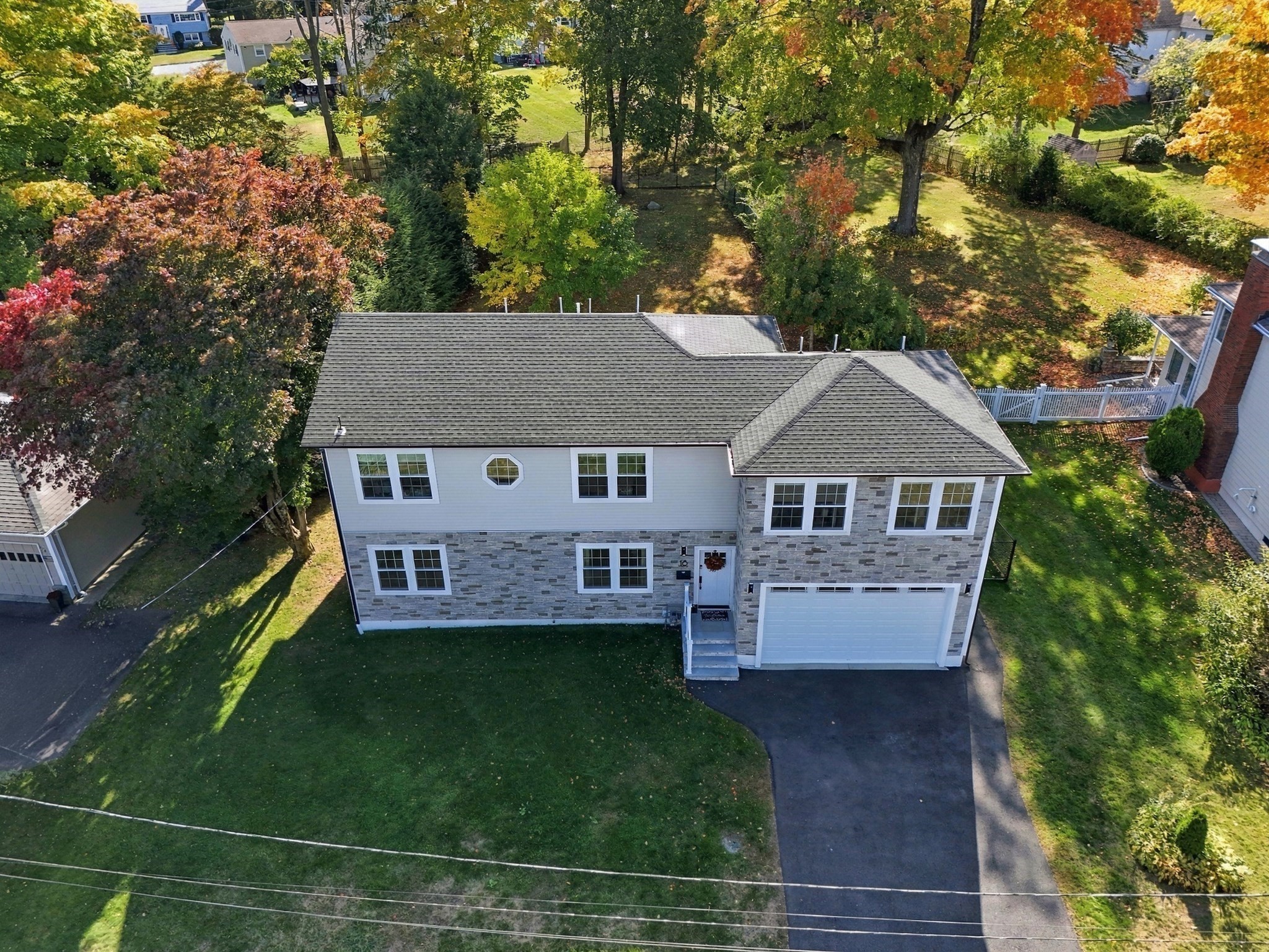 Casa Unifamiliar de 6 habitaciones en 18 Elmcrest Road, North Andover