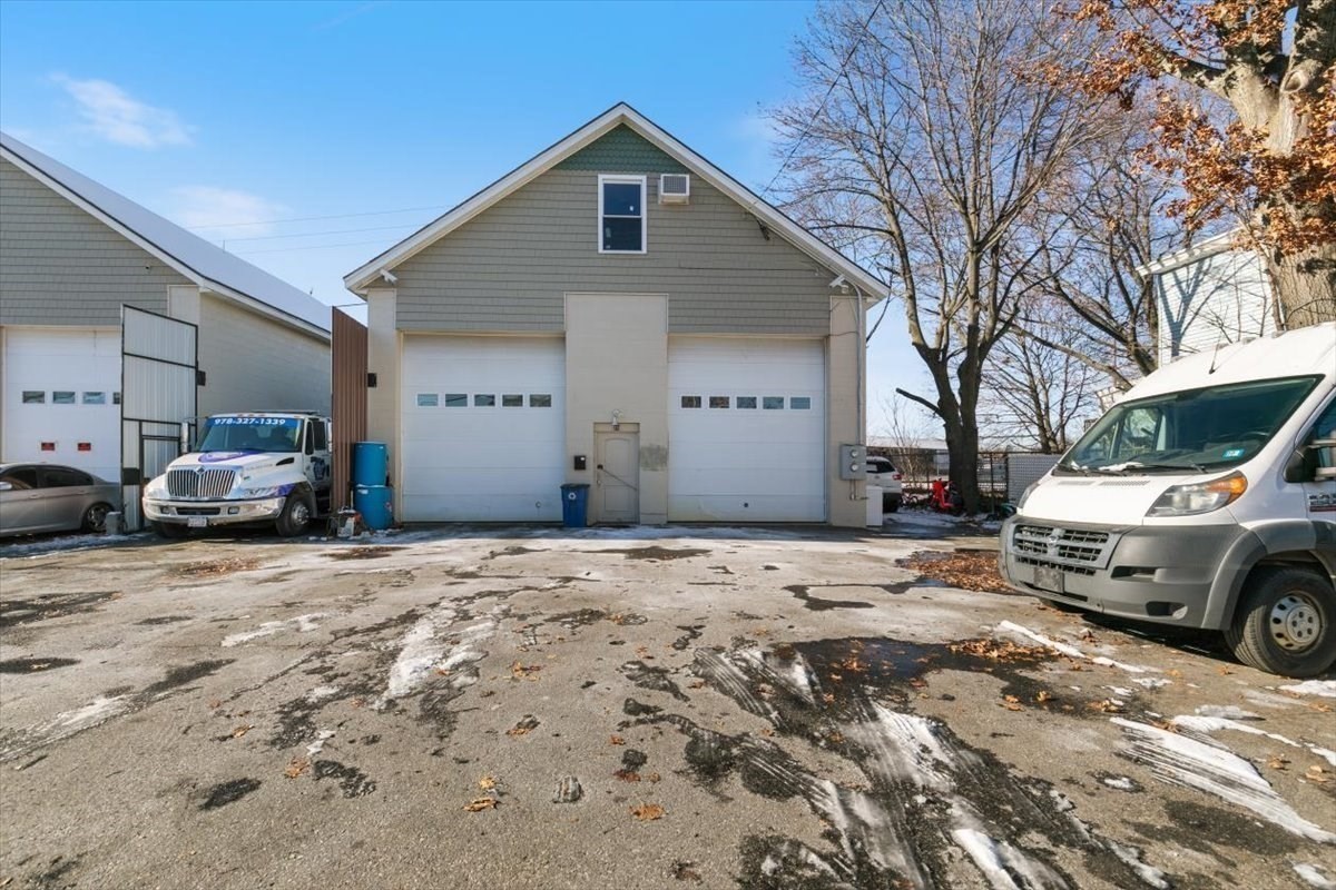 Multifamiliar de 5 quartos em 31 Garfield St, Lawrence