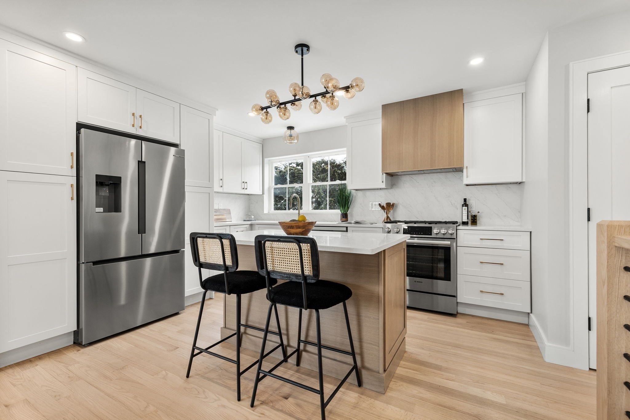 Condomínio de 4 quartos em 122 Woodruff Ave # 122, Medford