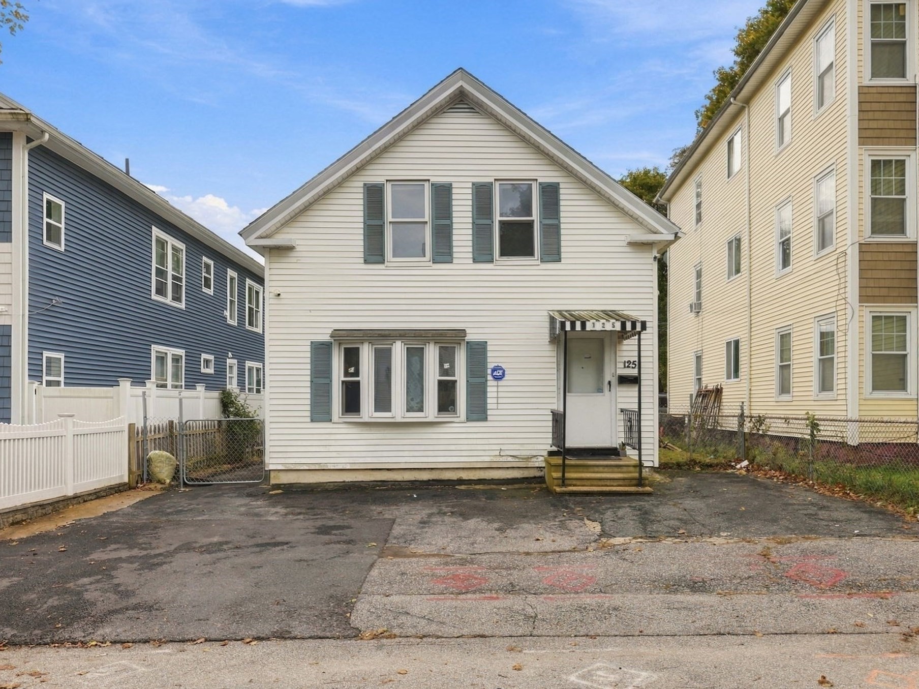 Casa Unifamiliar de 3 quartos em 125 Maywood St, Worcester
